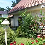 Erika Apartmanhazak Héviz