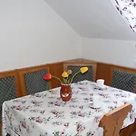 Erika Apartmanhazak * Héviz