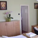 Apartment Erika Apartmanhazak *