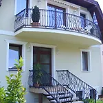 Apartament Erika Apartmanhazak