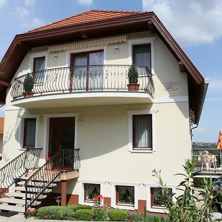 Lejlighed Erika Apartmanhazak
