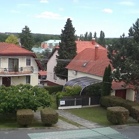 Erika Apartmanhazak 아파트 Hévíz