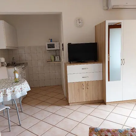 Erika Apartmanhazak 아파트 *
