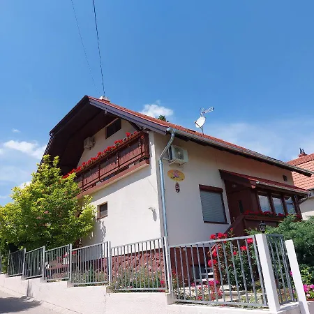 Apartment Erika Apartmanhazak