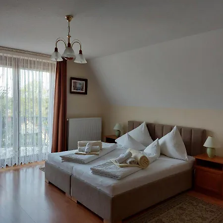 Erika Apartmanhazak Daire