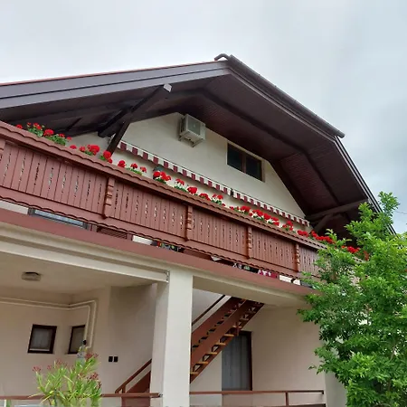 Erika Apartmanhazak * Hévíz