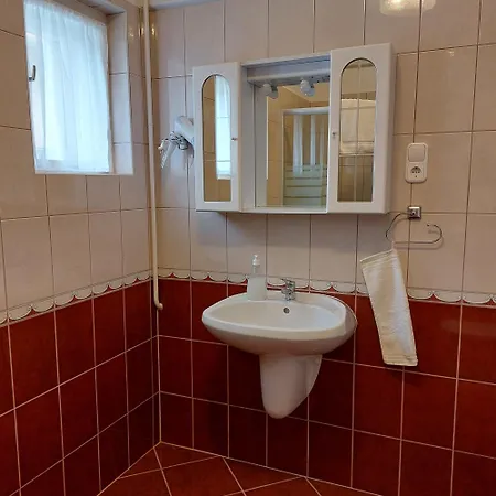 Daire Erika Apartmanhazak