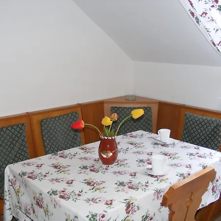 Erika Apartmanhazak * Heviz