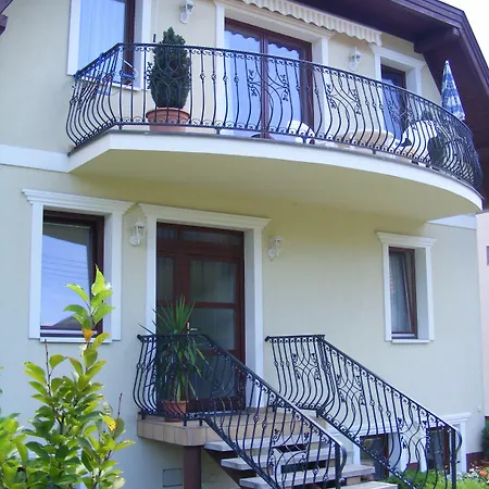 Apartment Erika Apartmanhazak Heviz