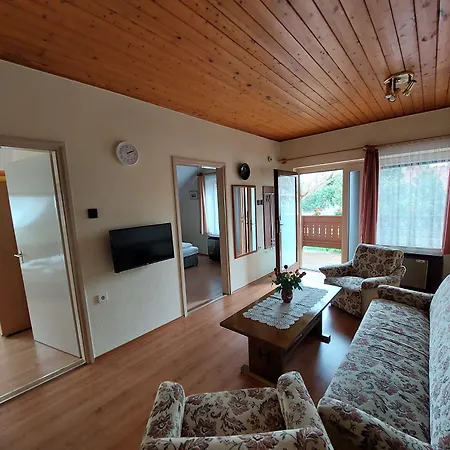 Erika Apartmanhazak Heviz