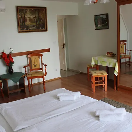 Erika Apartmanhazak * Hévíz