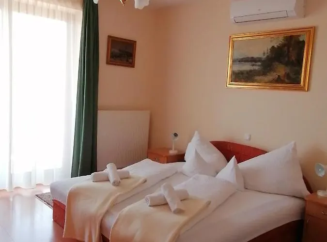 Apartament Erika Apartmanhazak Héviz