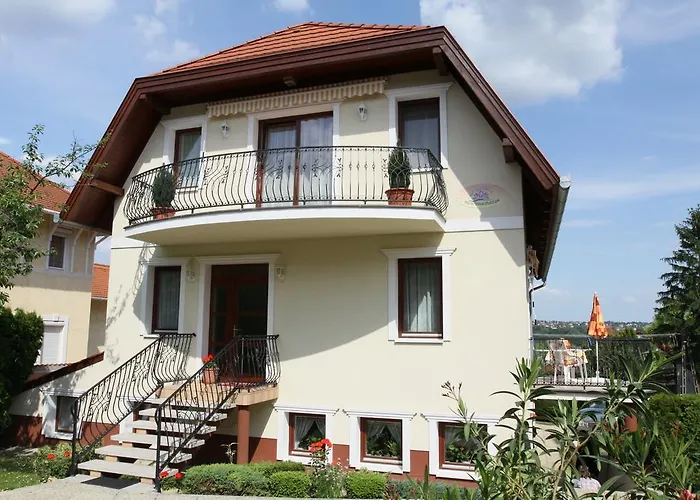 Apartament Erika Apartmanhazak