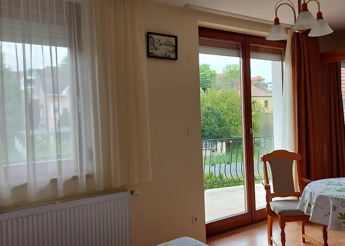 Apartament Erika Apartmanhazak