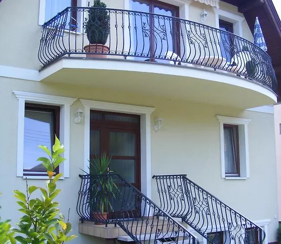 Apartament Erika Apartmanhazak