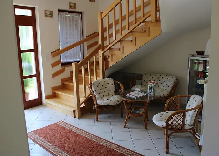 Erika Apartmanhazak Héviz